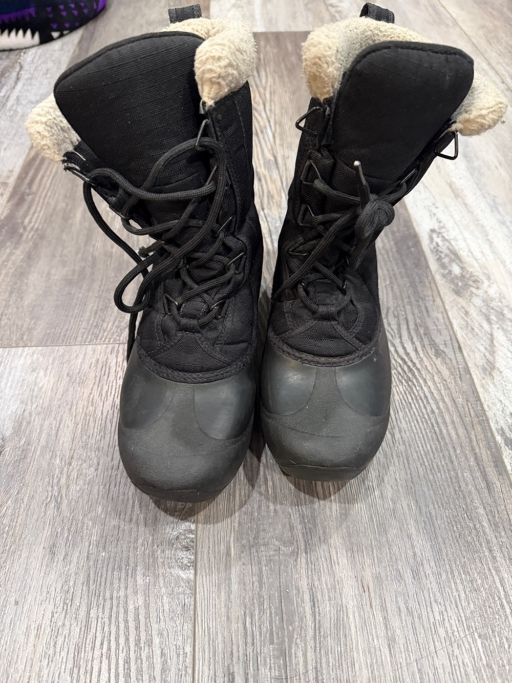 Sorel Black Lace-Up Women's Winter Boots with Faux Shearling Trim